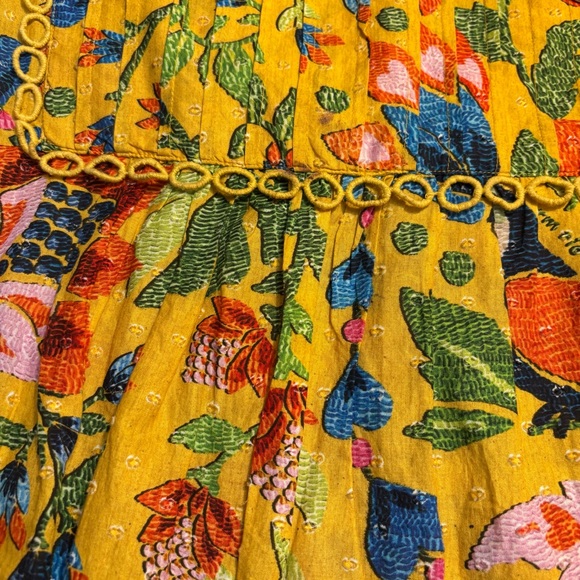 SALE! New FARM Rio Top XS Gold Yellow Floral Embroid Blouse 100% Cotton Peasant - Picture 10 of 15